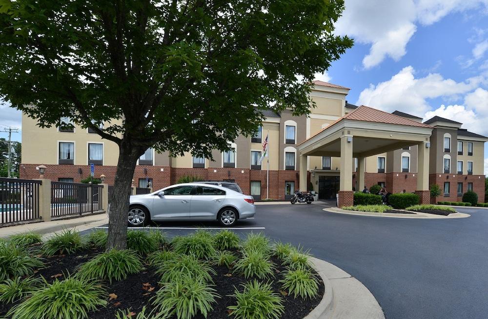 Holiday Inn Express Hotel & Suites Petersburg/Dinwiddie By Ihg Eksteriør billede