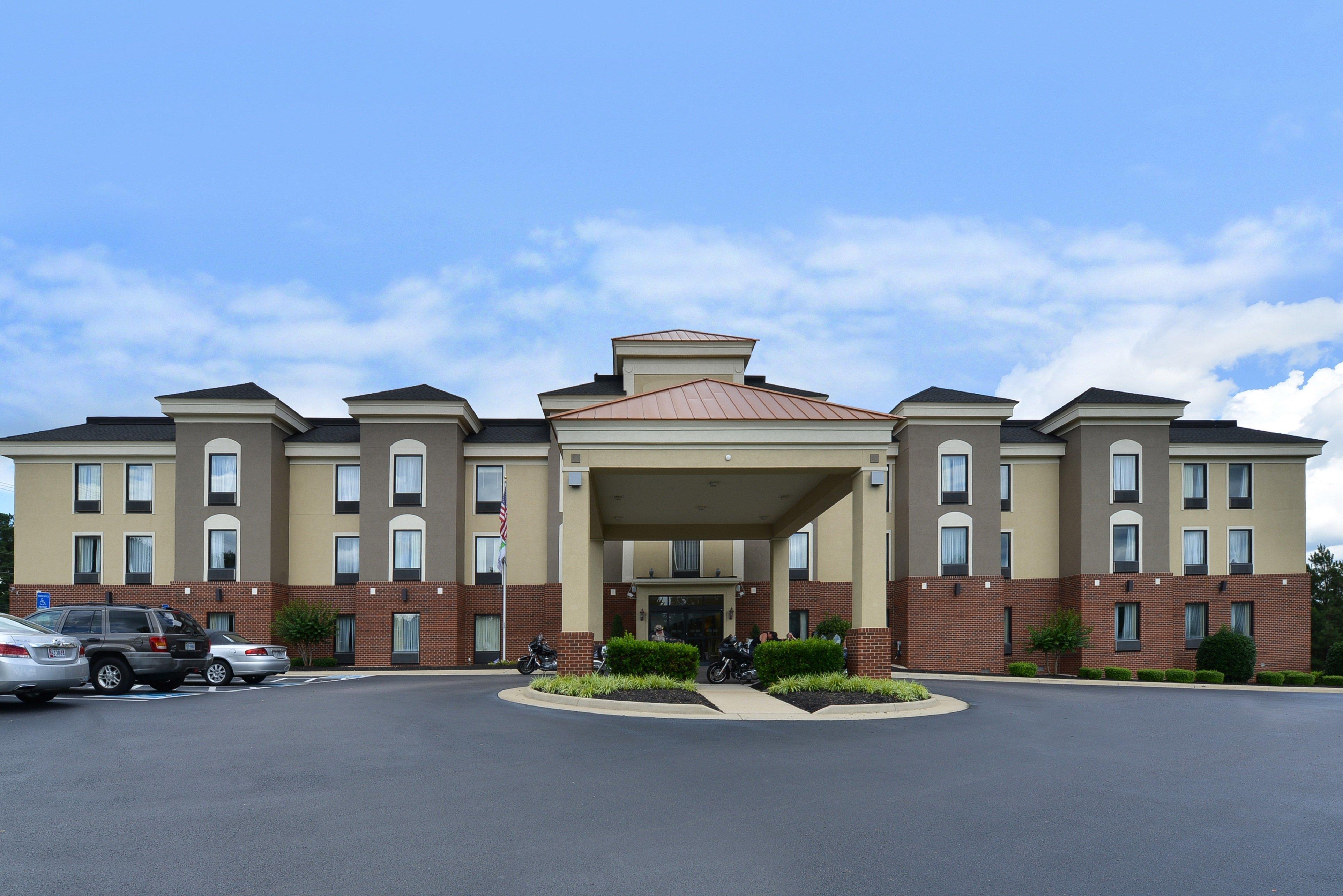Holiday Inn Express Hotel & Suites Petersburg/Dinwiddie By Ihg Eksteriør billede