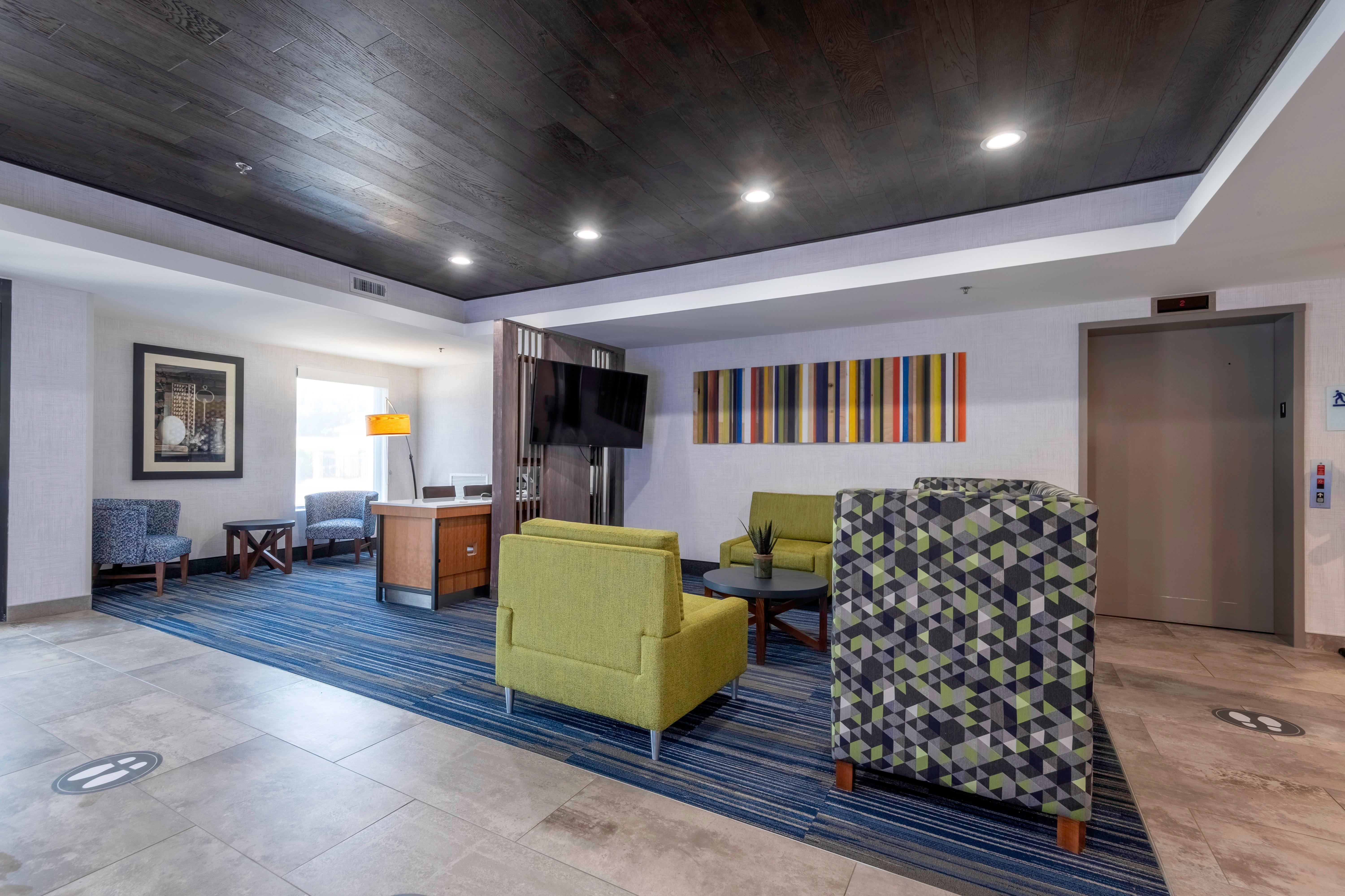Holiday Inn Express Hotel & Suites Petersburg/Dinwiddie By Ihg Eksteriør billede