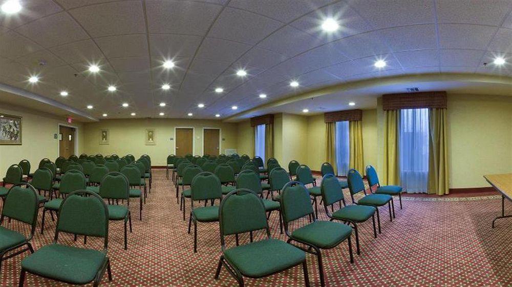 Holiday Inn Express Hotel & Suites Petersburg/Dinwiddie By Ihg Eksteriør billede